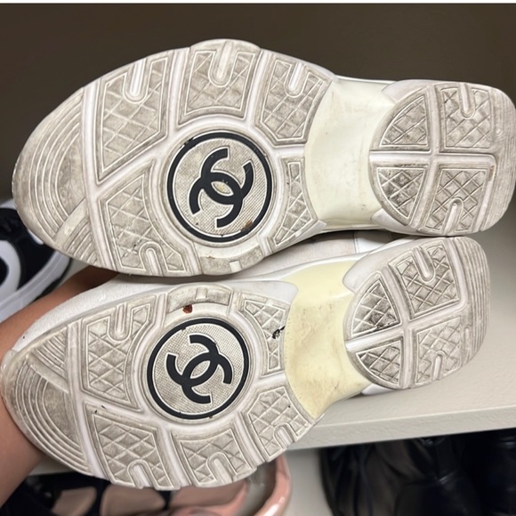 Authentic Chanel Sneakers Size 37 ! - Picture 3 of 5